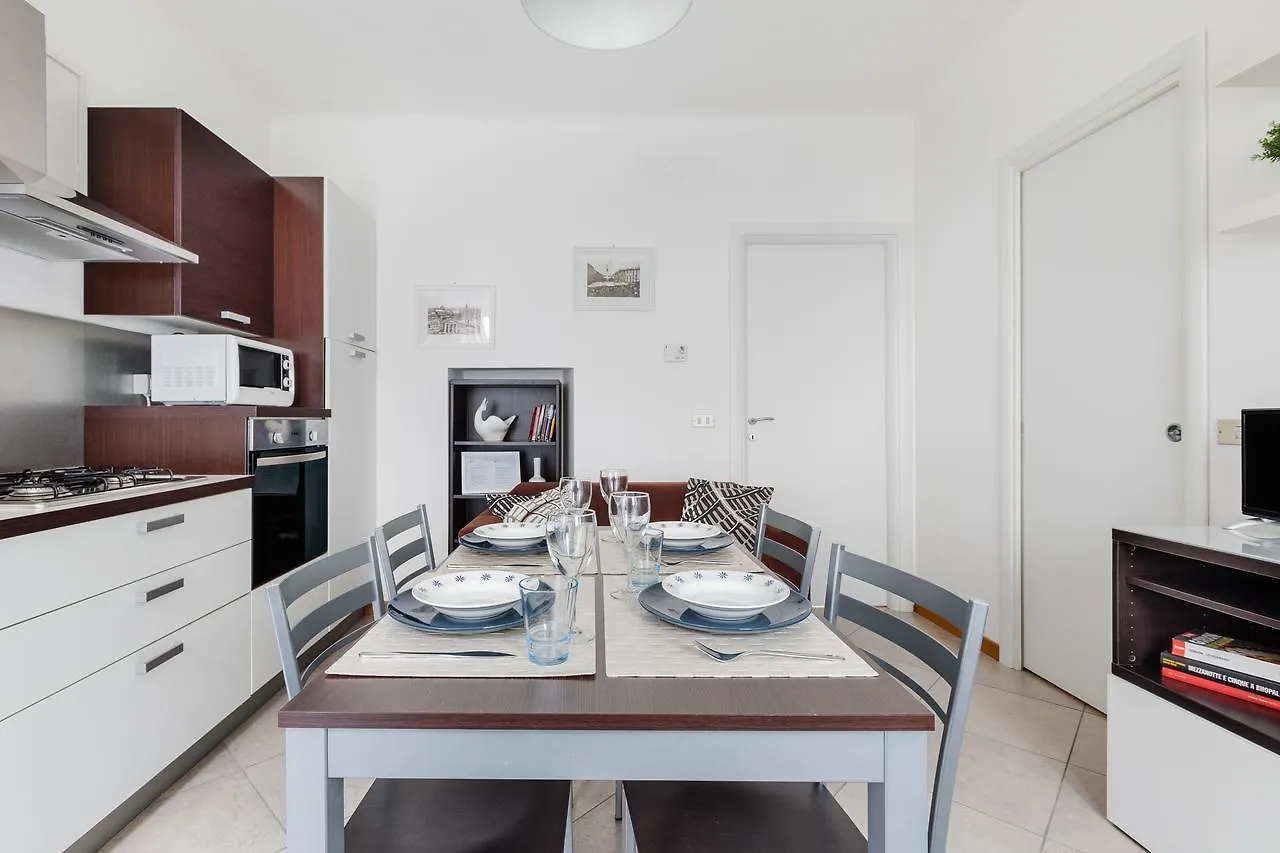 Italianway - Cerano 15 Apartment Milan Italy